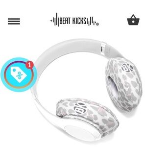 Beat Kicks Gray and White Headphone Covers